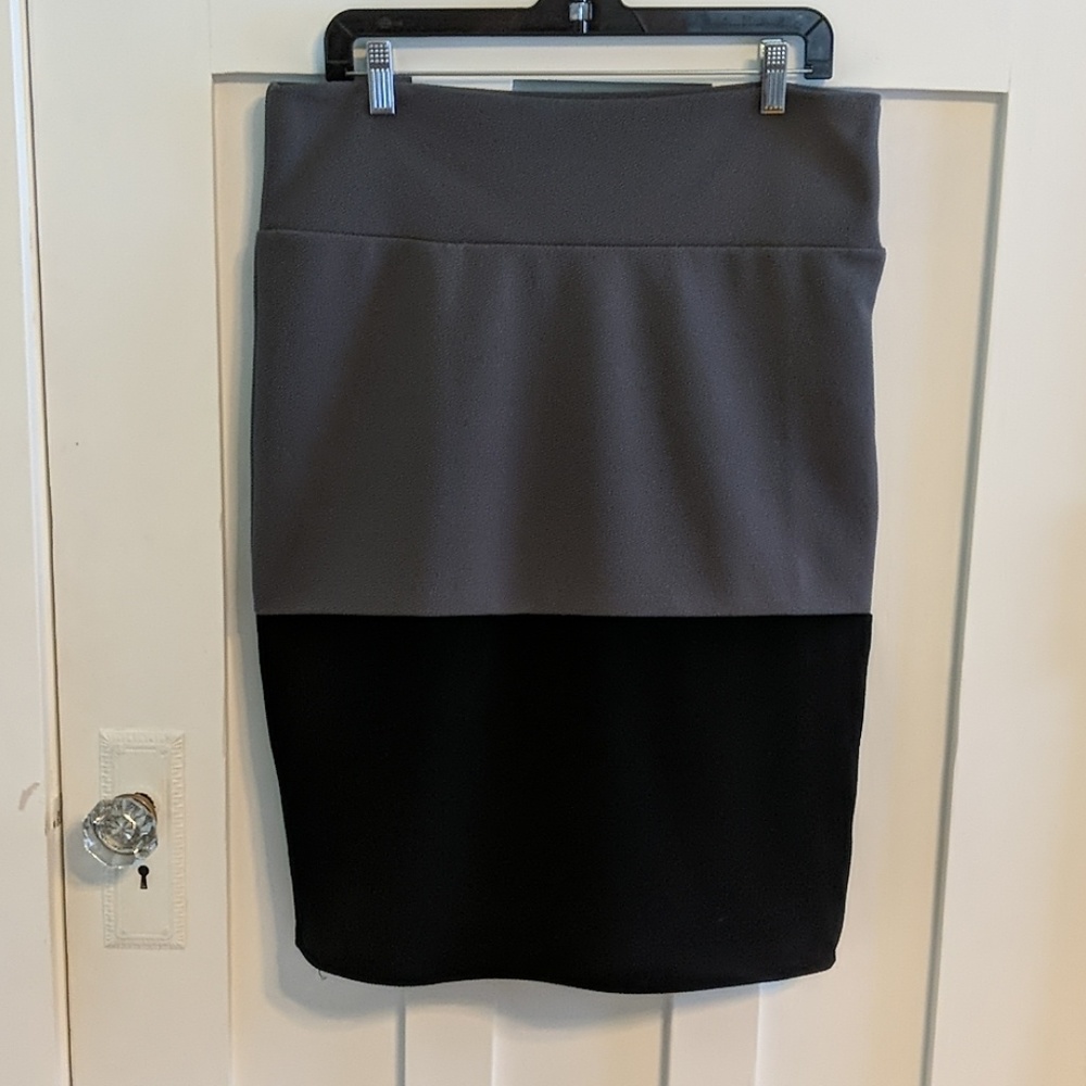 Lularoe Cassie skirt